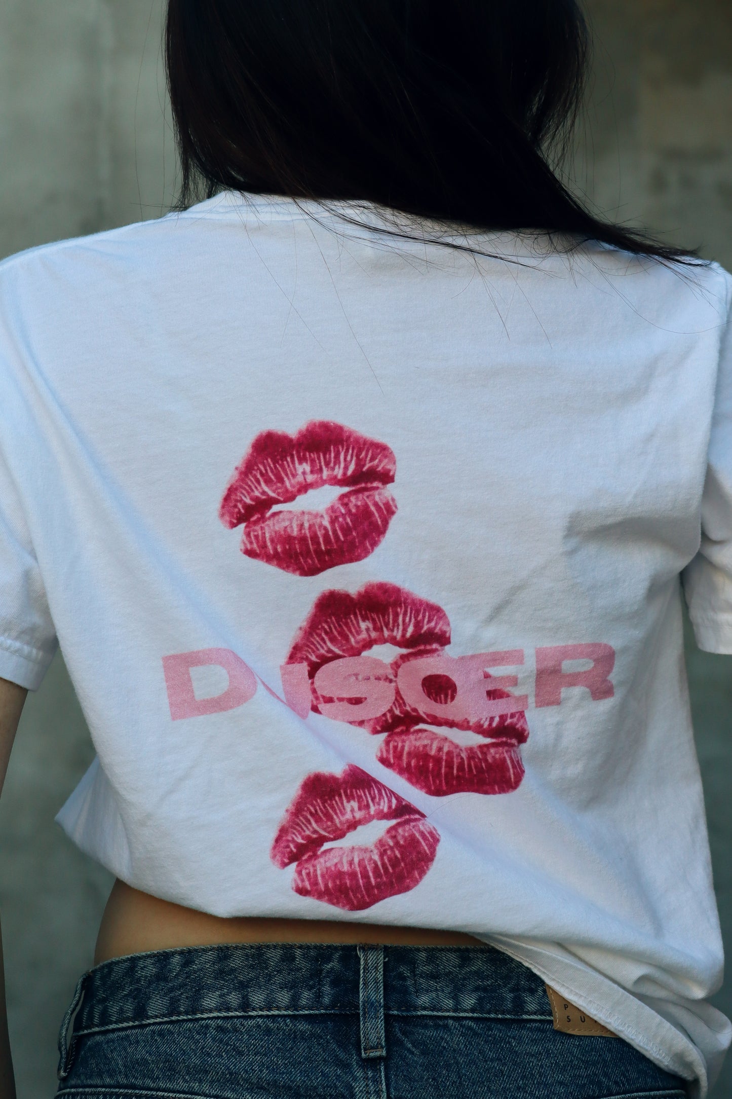 KISS TEE